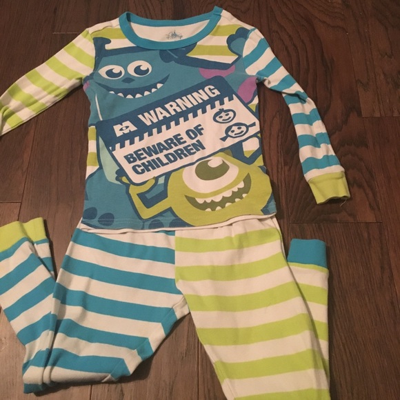 Disney Pajamas Monsters Inc Pajamas Size 5 Mike And Sully Disney